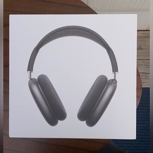 Apple AirPod Max Space Grey (Price Negotiable)